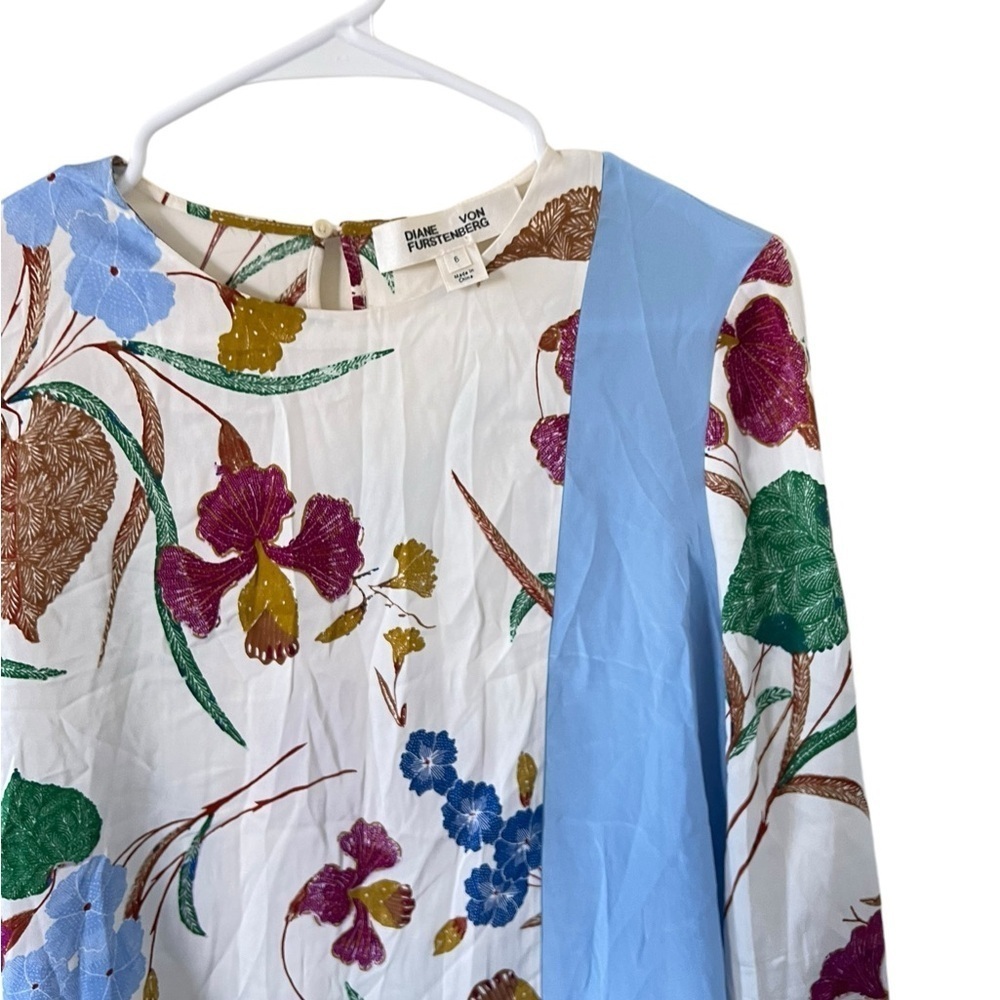 Diane VonFurstenberg Silk Floral Print Blouse - Picture 7 of 8